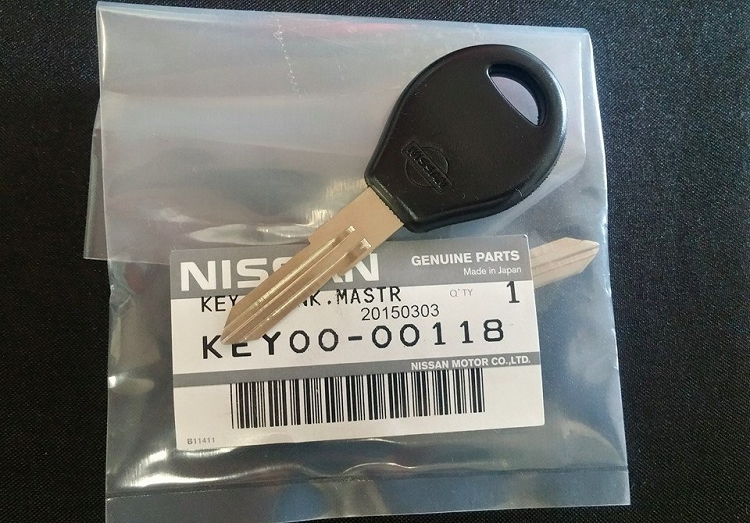 000 ключи. Nissan key00-00118. Nissan key00-00066. Ключ зажигания Nissan 180sx. Болванка ключа Nissan.